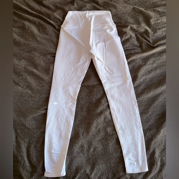 Women’s Alo Hoodie/Leggings Set - Picture 8 of 9